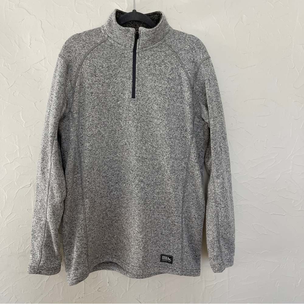 Eddie Bauer Men’s Quarter Zip. Size TL